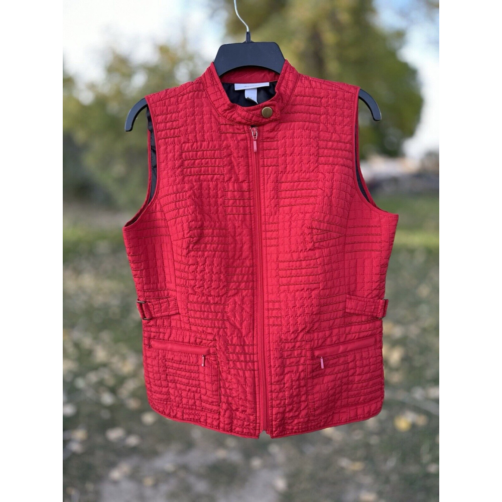 Dress Barn Lightweight Quilted Vest Womens Medium RED Front Zipper & Zip Pockets
